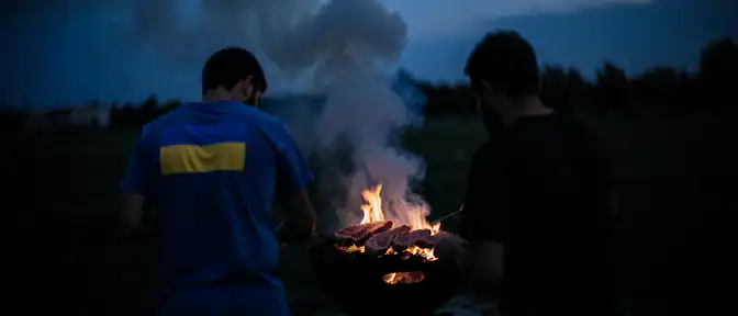 «Горький привкус политики»: как эстонская реклама с грилем спровоцировала новый виток вражды