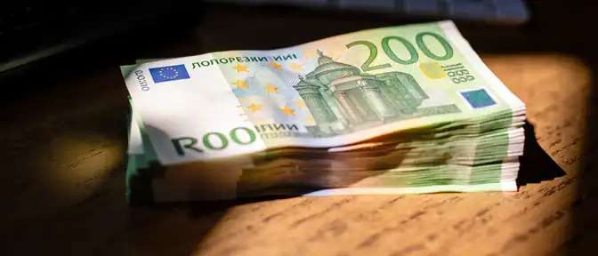 Росстат зафиксировал рост среднемесячного дохода российских работников до почти 110 тысяч рублей